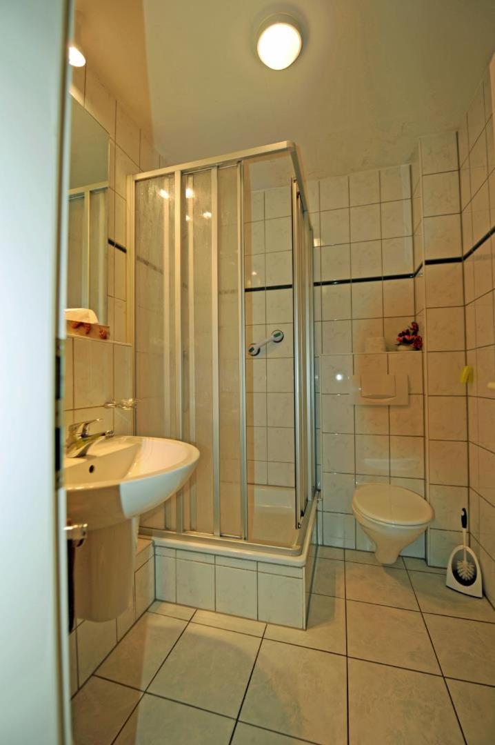 Studio 5 Im Eg Haus Stranddistel, Wunderschones Studio Fur 2 Personen In Цингст Екстериор снимка