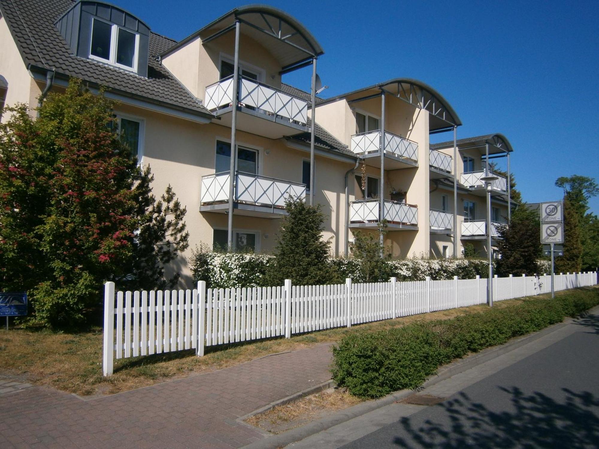 Studio 5 Im Eg Haus Stranddistel, Wunderschones Studio Fur 2 Personen In Цингст Екстериор снимка